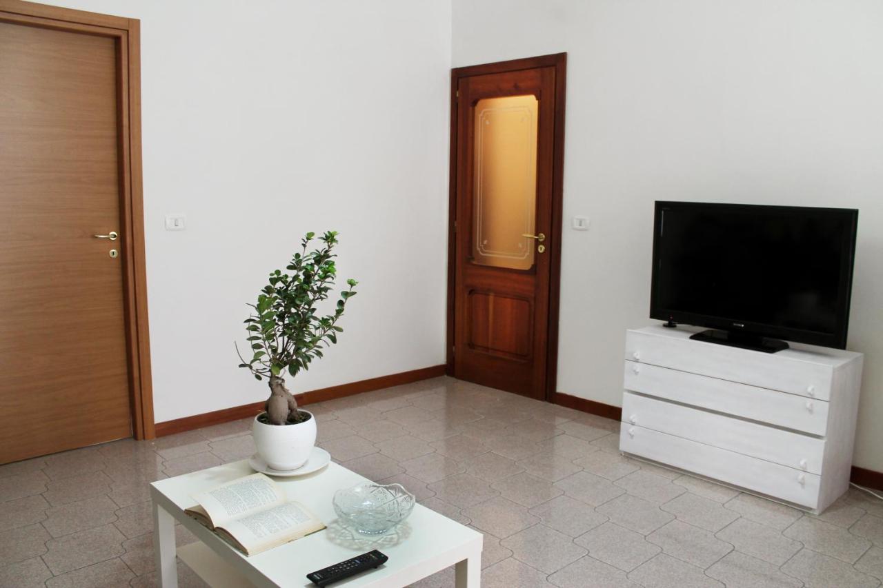 B&B Civico585 Cercola Bagian luar foto